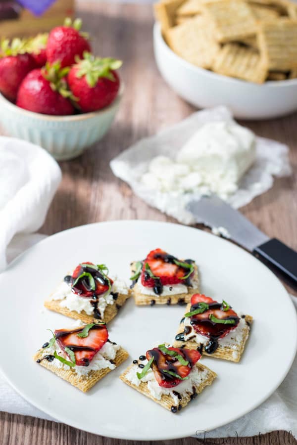 Strawchebaliscuit on white plate