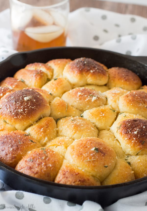 Close up of Bacon Jalapeo Popper Stuffed Monkey Bread in cast iron skillet