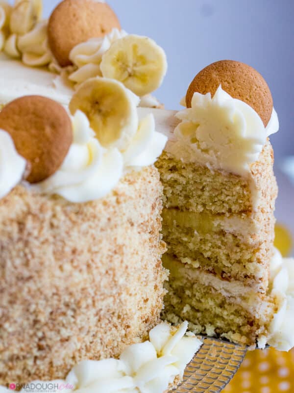 Banana Cream Cake A Fun Tasty Homemade Layer Cake 