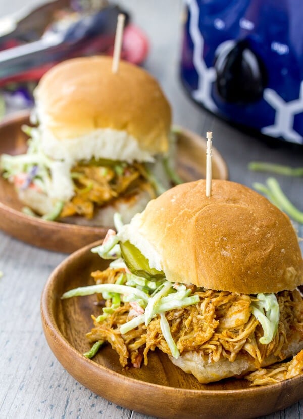 Slow Cooker Nashville Hot Chicken Sandwiches {A Spicy ...