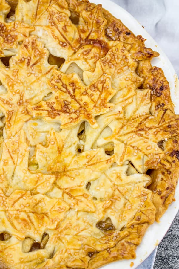 Welcome in the fall season with this simple apple pie inspired