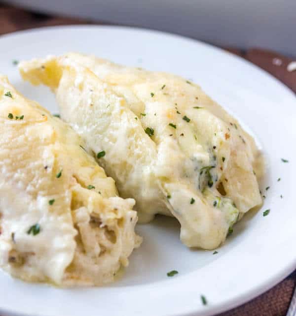 Chicken Broccoli Alfredo Stuffed Shells