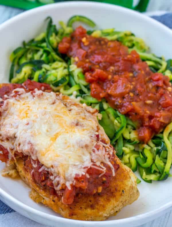 Easy Baked Chicken Parmesan {A Family Favorite Chicken Meal}