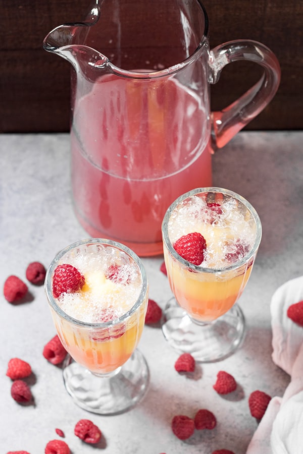 raspberry lemonade floats