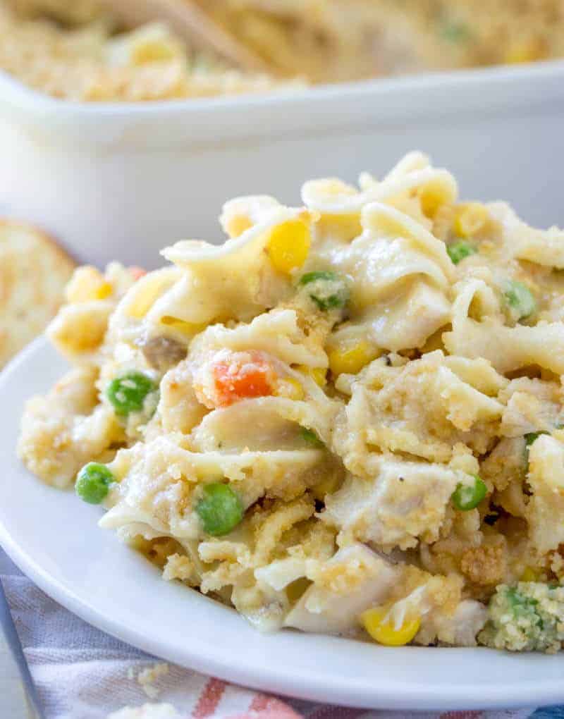 Chicken Noodle Casserole Tornadough Alli {An Easy Tasty Dinner Recipe}