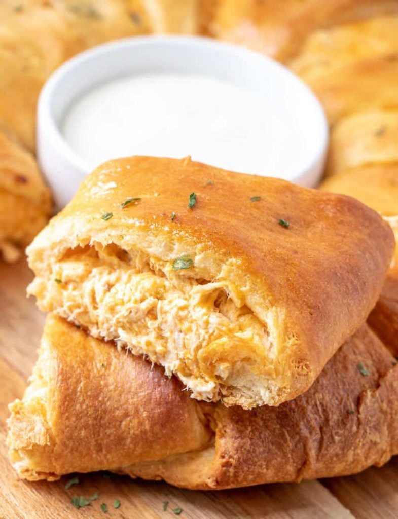 Buffalo Chicken Crescent Ring - Tornadough Alli