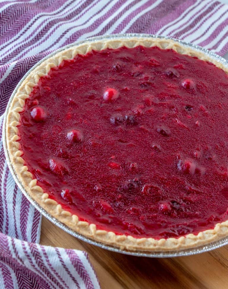 Cranberry Pie - Tornadough Alli