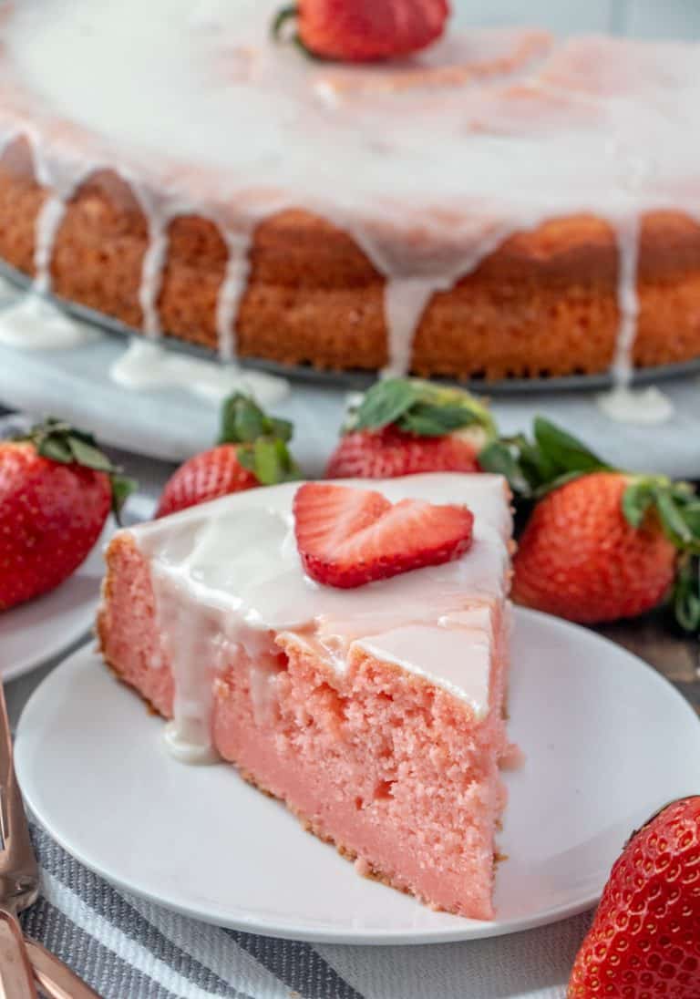 Strawberry Ricotta Cake - Tornadough Alli