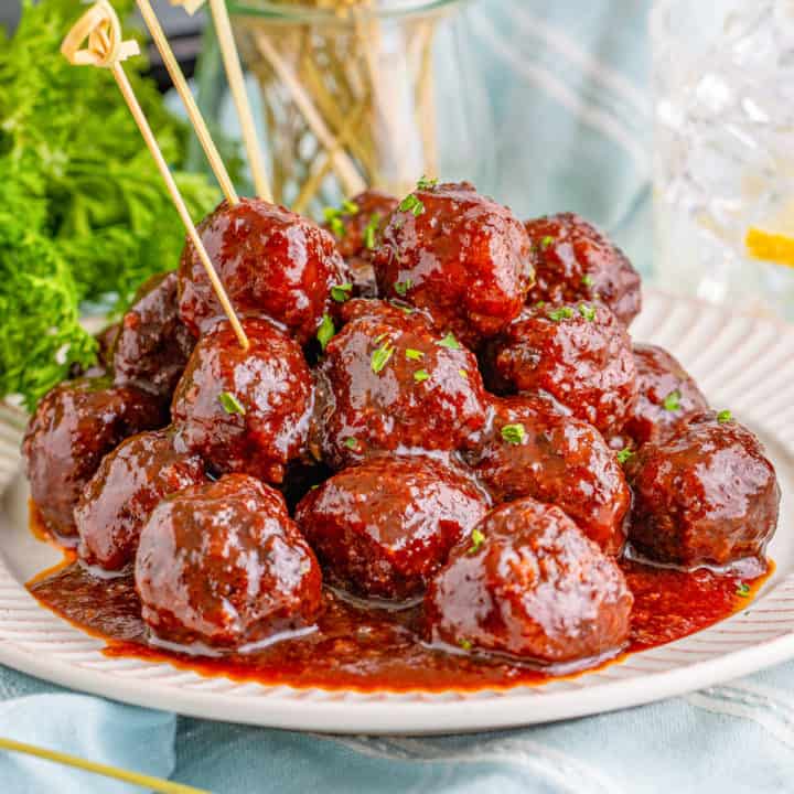 Homemade Slow Cooker Grape Jelly Meatballs - Tornadough Alli