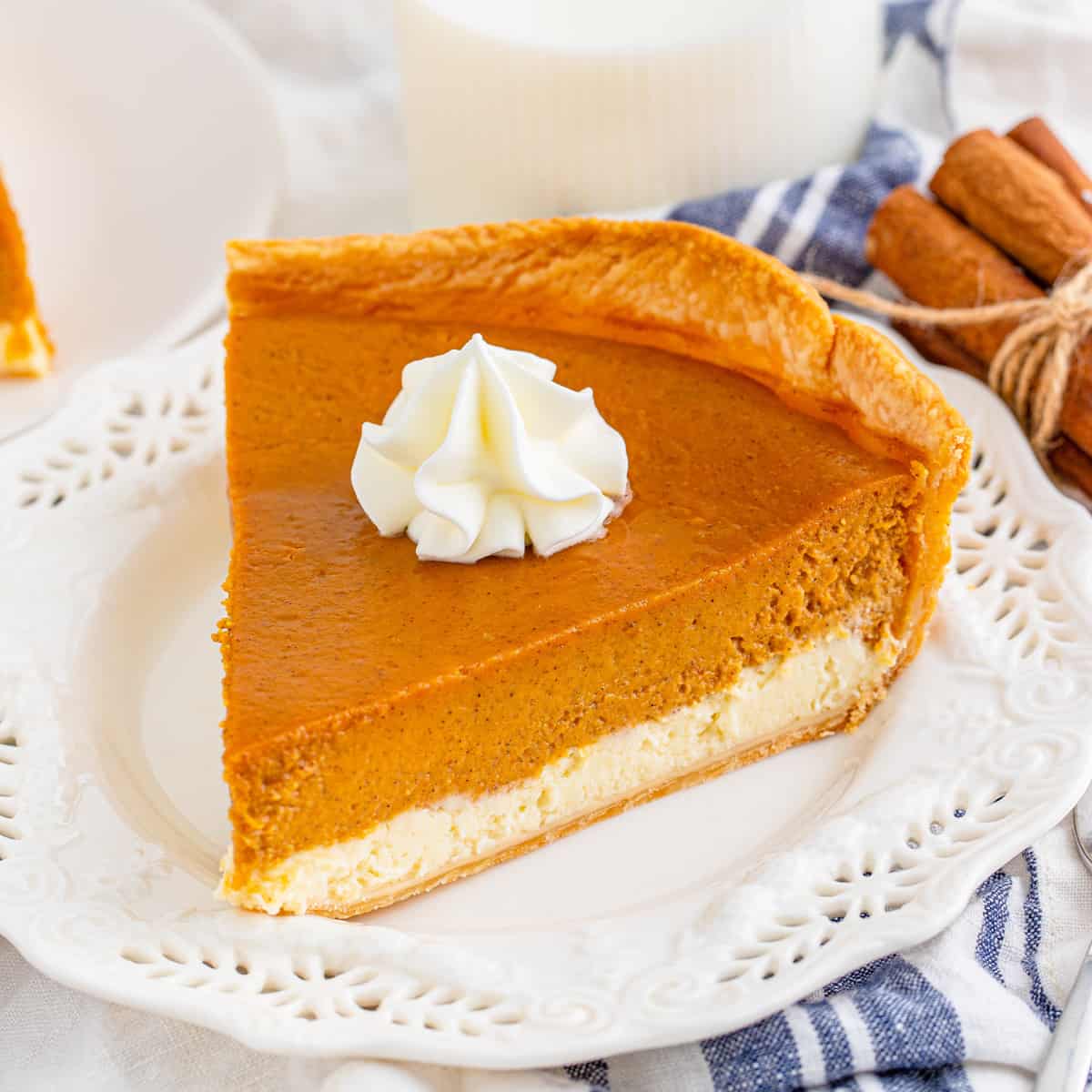 Pumpkin Cheesecake Pie - Tornadough Alli