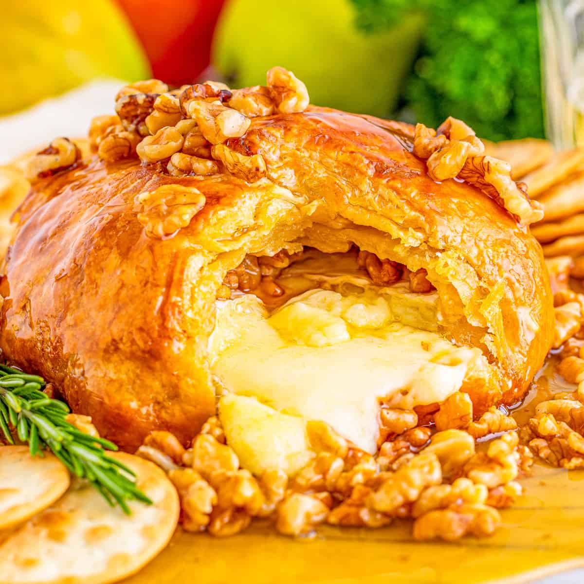Baked Brie Recipe with Fruit and Walnuts