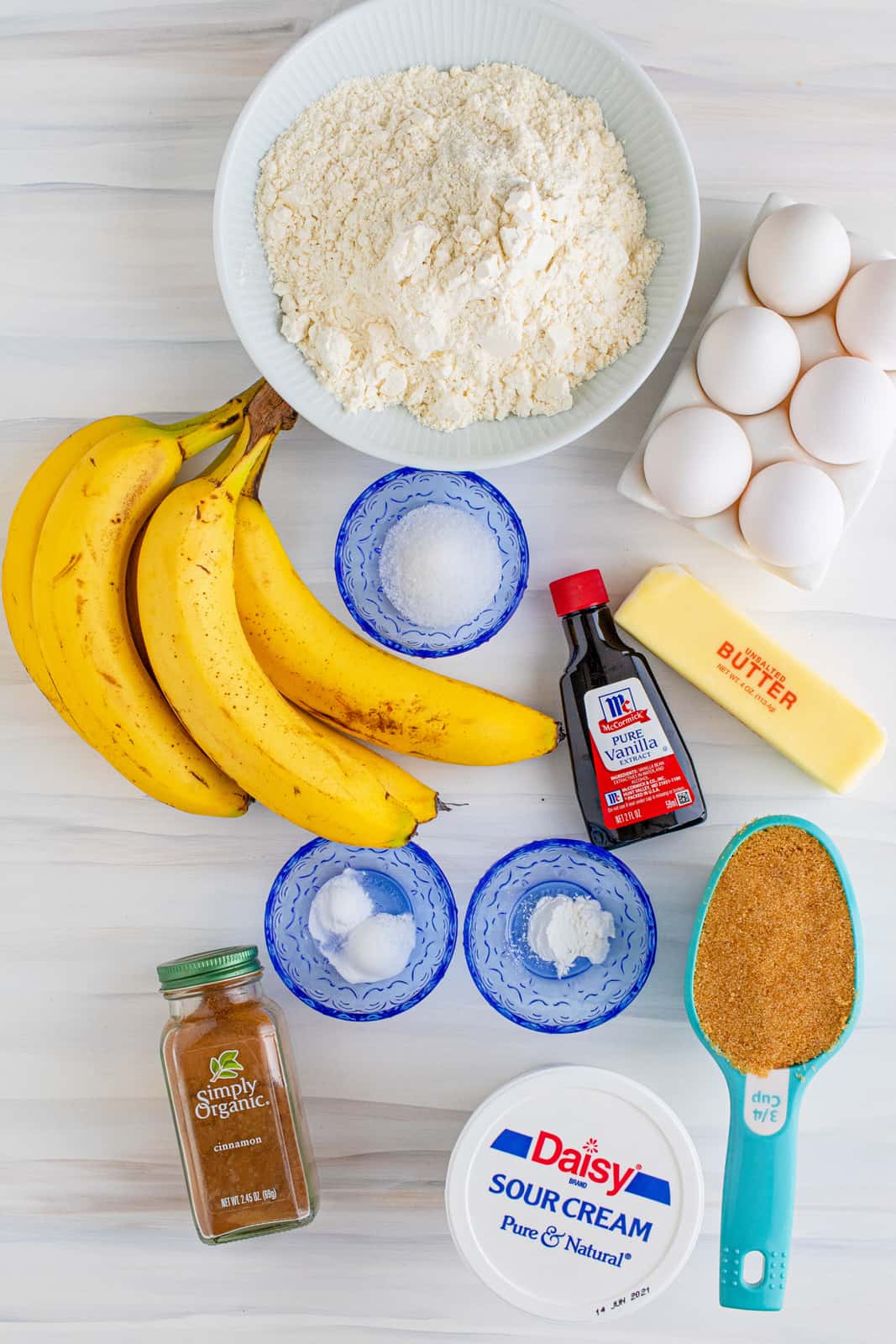 Ingredients needed to make Easy Banana Bread.