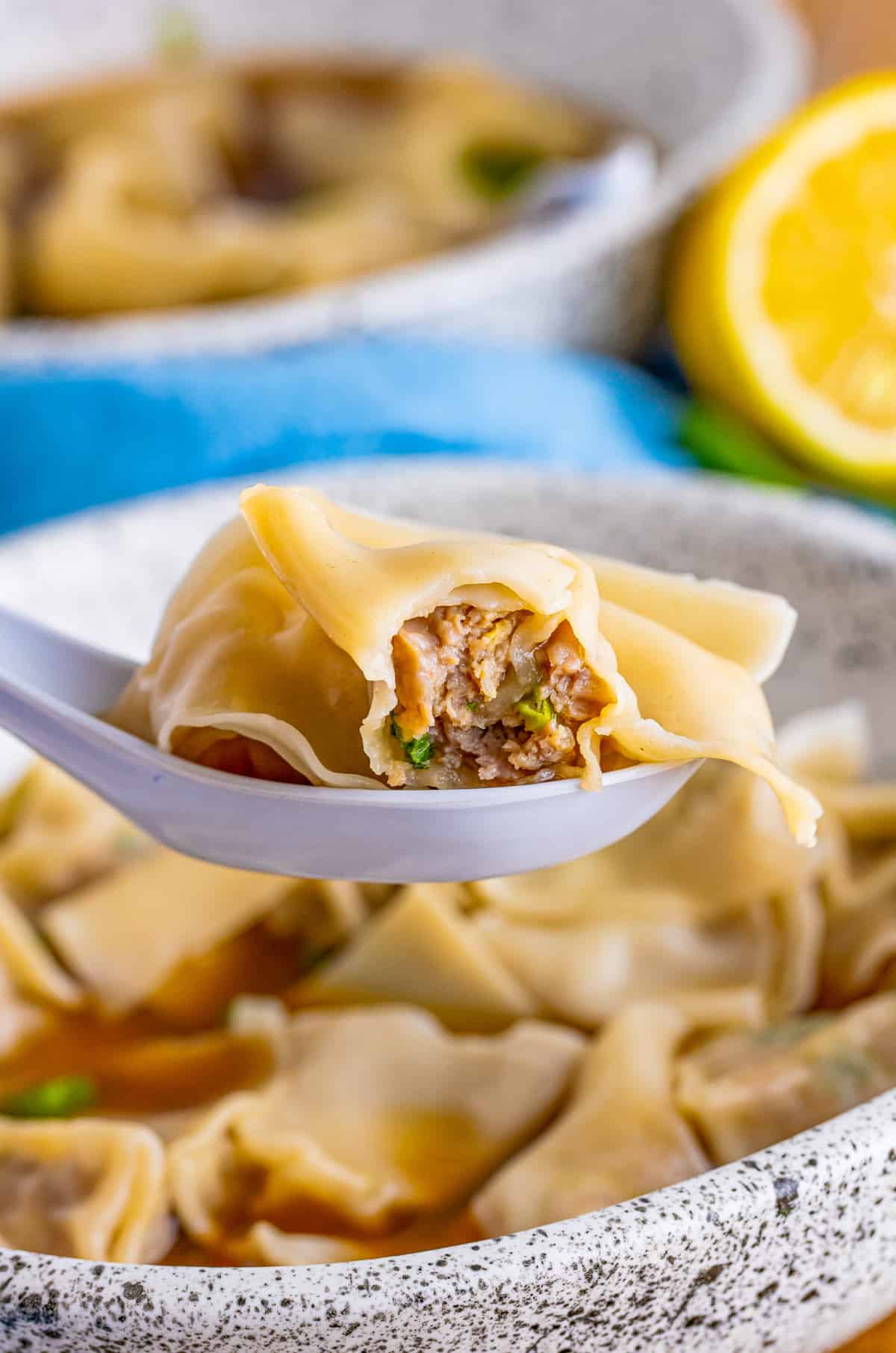 Wonton Soup ワンタンスープ • Just One Cookbook