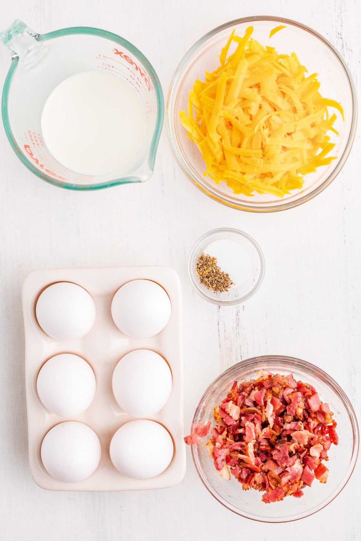 Ingredients needed to make Bacon & Cheese Egg Bites.