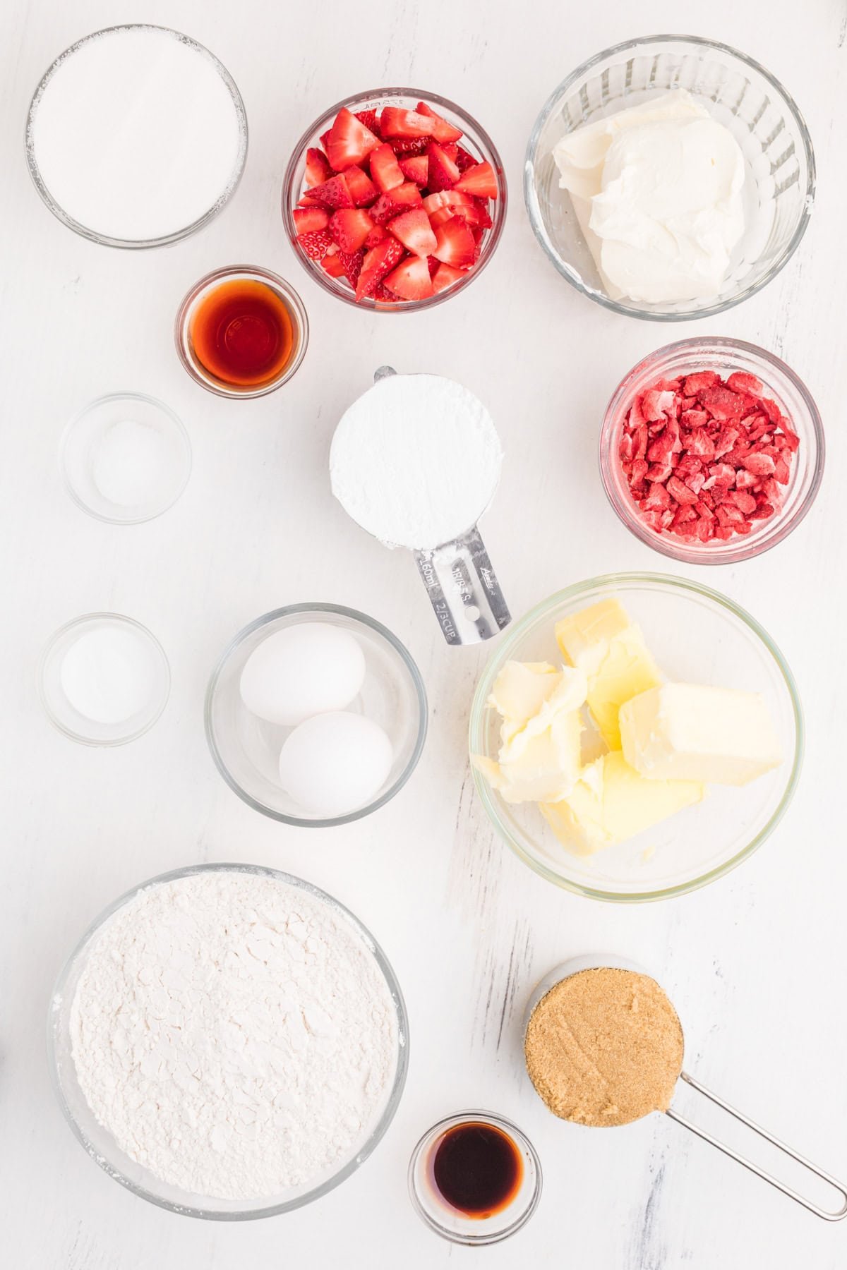 Ingredients needed to make Strawberry Cheesecake Stuffed Cookies.